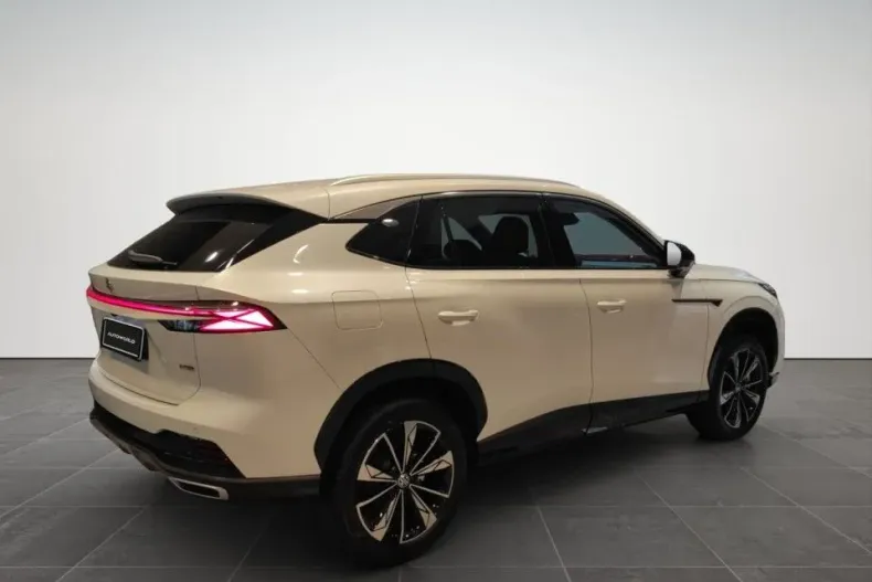 MG HS din 2024 cu 4 km - oferta MG0177674 - foto 4