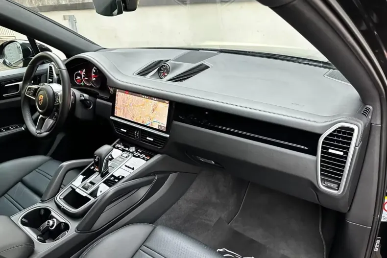 Porsche Cayenne Coupe din 2021 cu 74.000 km - oferta POR177678 - foto 35