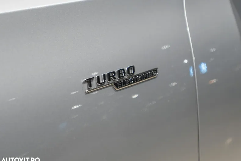 Mercedes-Benz C din 2023 cu 40.964 km - oferta MER177679 - foto 20