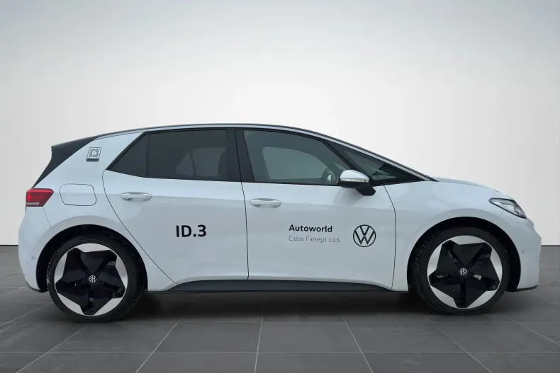 Volkswagen ID.3 din 2025 cu 3.000 km - oferta VOL177680 - foto 6