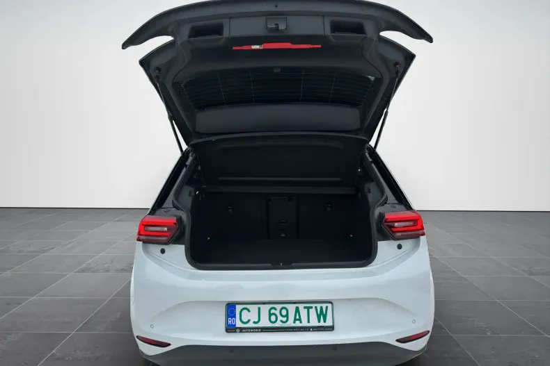 Volkswagen ID.3 din 2025 cu 3.000 km - oferta VOL177680 - foto 12