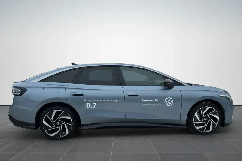 Volkswagen ID.7 din 2025 cu 3.000 km - oferta VOL177681 - foto 6