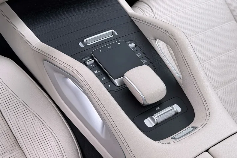 Mercedes-Benz GLE Coupe din 2023 cu 72.893 km - oferta MER177686 - foto 16