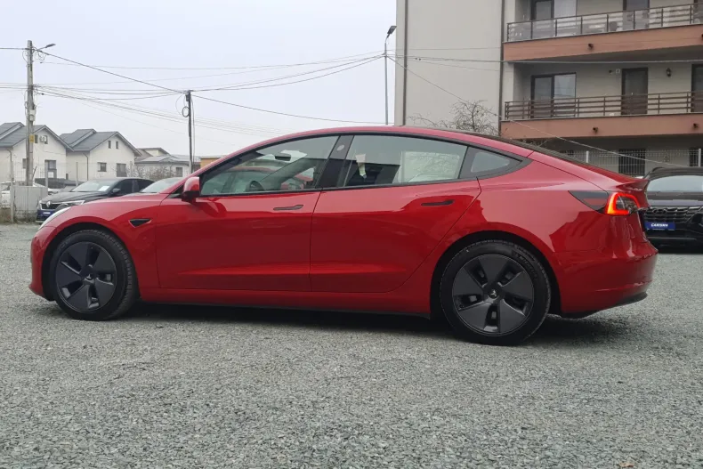 Tesla Model 3 din 2021 cu 54.000 km - oferta TES177692 - foto 7