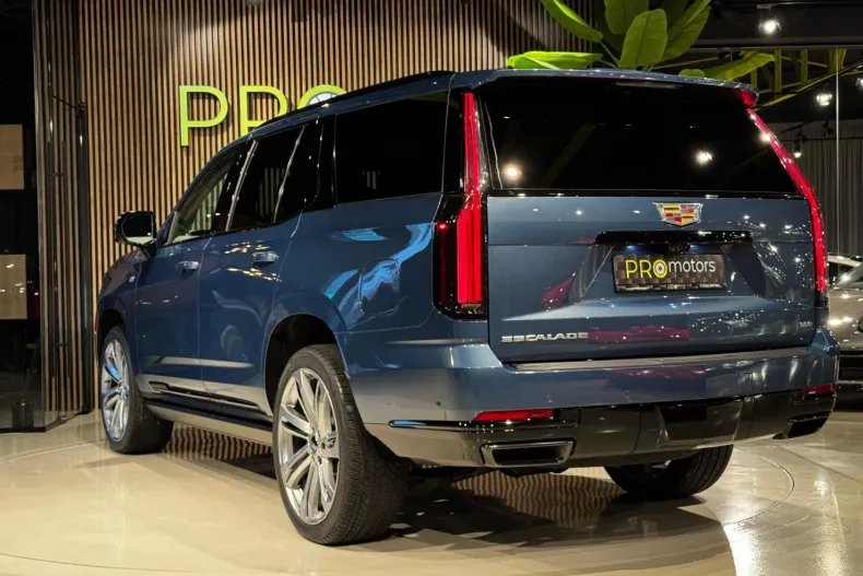 Cadillac Escalade din 2025 cu 40 km - oferta CAD177695 - foto 5