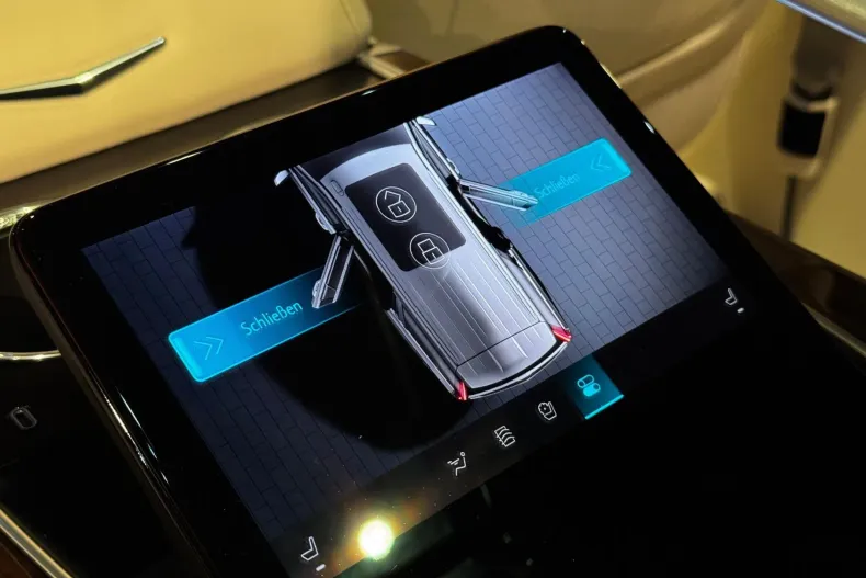 Cadillac Escalade din 2025 cu 40 km - oferta CAD177695 - foto 19