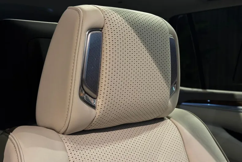 Cadillac Escalade din 2025 cu 40 km - oferta CAD177695 - foto 36