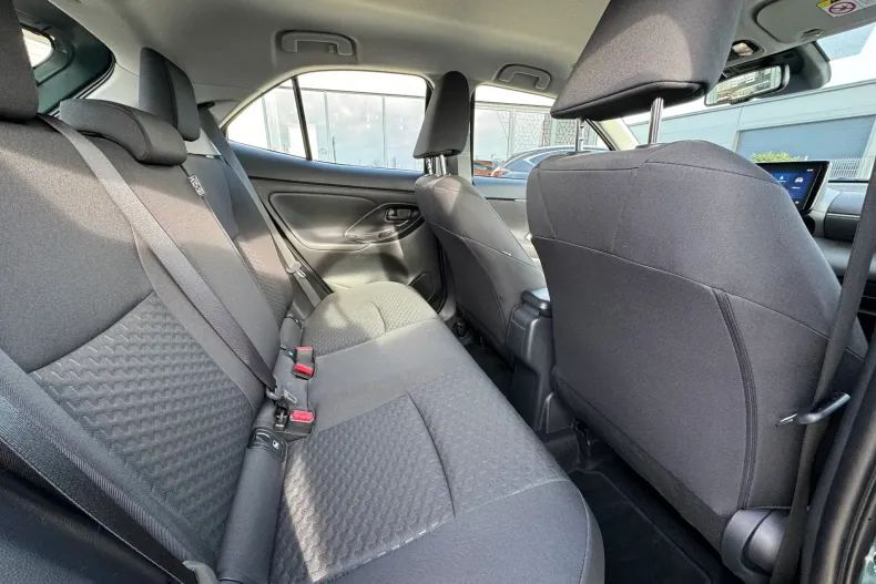 Toyota Yaris Cross din 2025 cu 3.050 km - oferta TOY177697 - foto 26