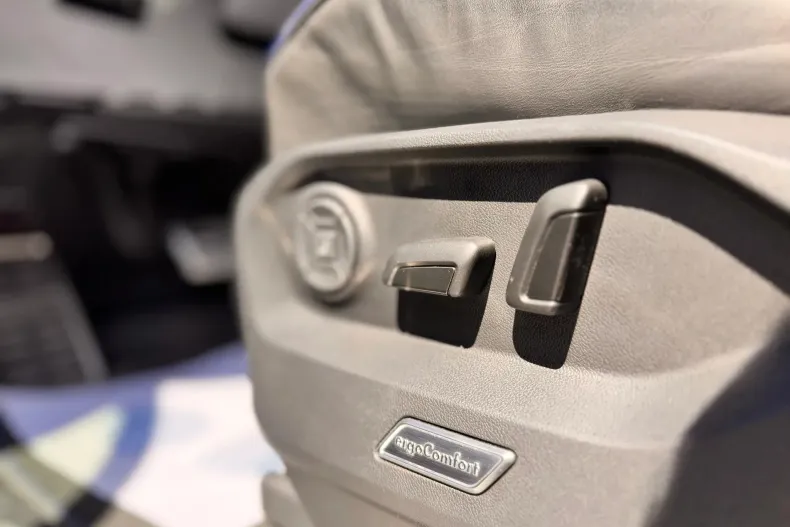 Volkswagen Touareg din 2021 cu 135.000 km - oferta VOL177706 - foto 15