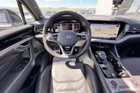 Volkswagen Touareg din 2021 cu 135.000 km - oferta VOL177706 - foto 31