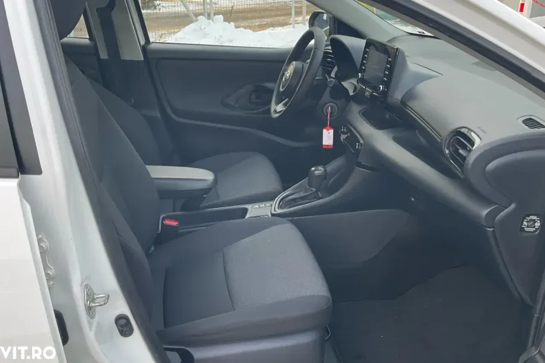 Toyota Yaris din 2022 cu 105.487 km - oferta TOY177716 - foto 12