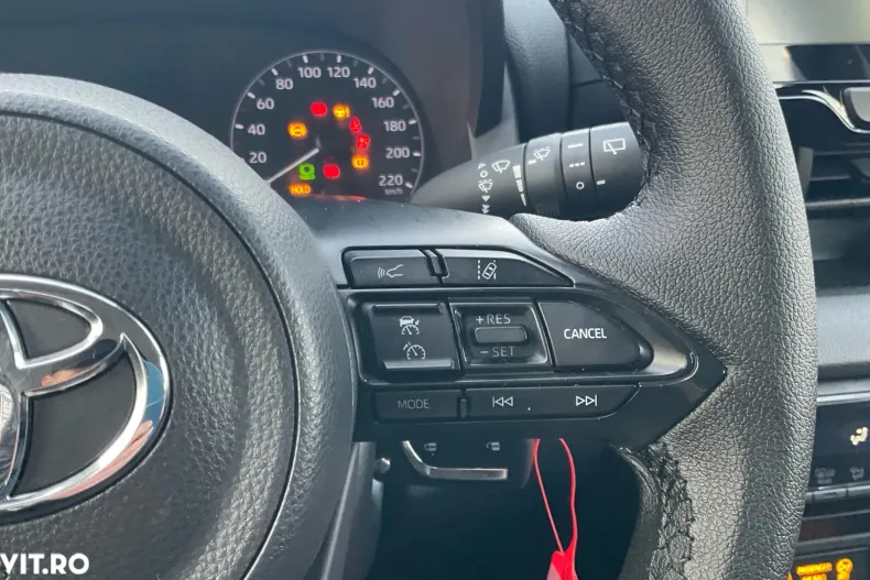 Toyota Yaris din 2022 cu 105.487 km - oferta TOY177716 - foto 25