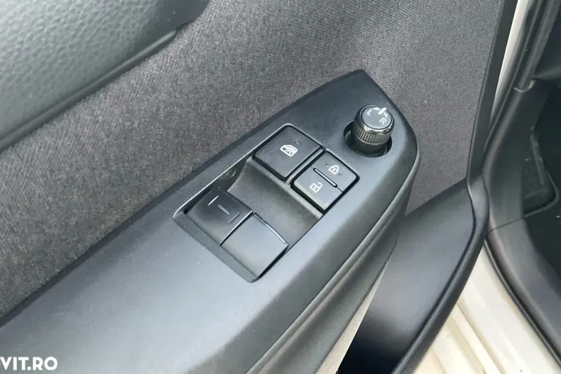 Toyota Yaris din 2022 cu 105.487 km - oferta TOY177716 - foto 26