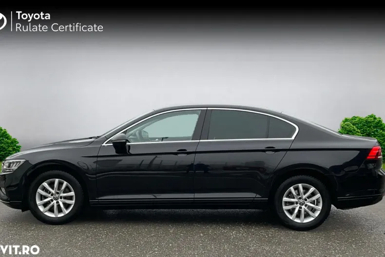 Volkswagen Passat din 2021 cu 64.634 km - oferta VOL177717 - foto 3
