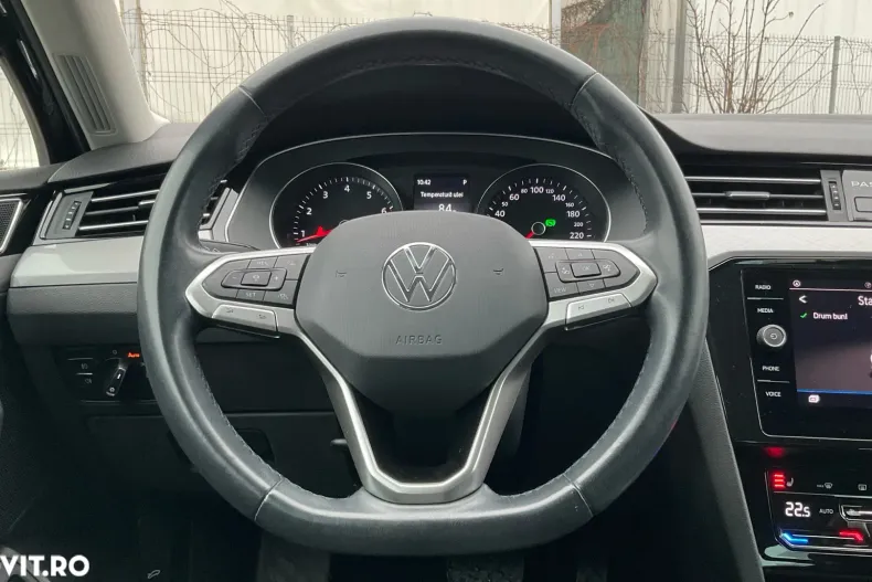 Volkswagen Passat din 2021 cu 64.634 km - oferta VOL177717 - foto 13