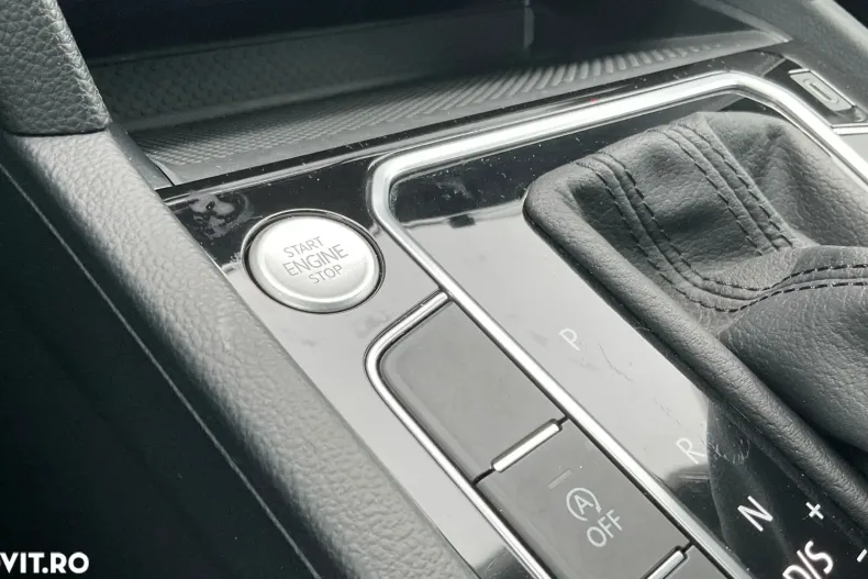 Volkswagen Passat din 2021 cu 64.634 km - oferta VOL177717 - foto 21