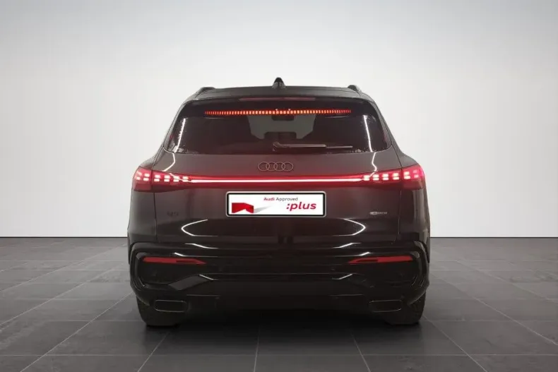 Audi Q5 din 2025 cu 3.000 km - oferta AUD177718 - foto 8