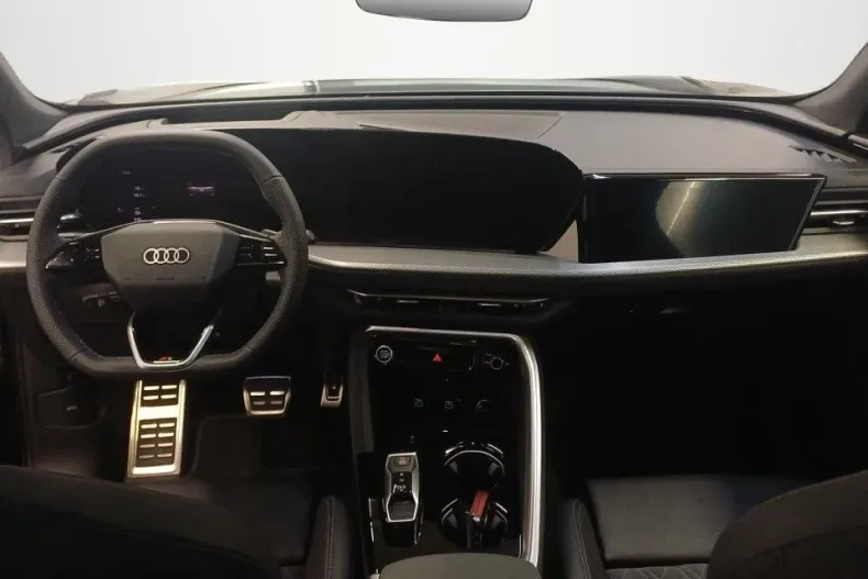 Audi Q5 din 2025 cu 3.000 km - oferta AUD177718 - foto 9