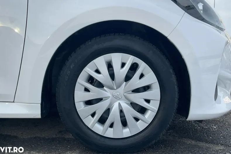 Toyota Yaris din 2022 cu 123.684 km - oferta TOY177719 - foto 11