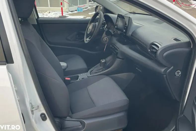 Toyota Yaris din 2022 cu 123.684 km - oferta TOY177719 - foto 12