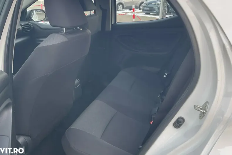 Toyota Yaris din 2022 cu 123.684 km - oferta TOY177719 - foto 17