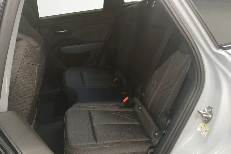 Audi Q3 din 2025 cu 2.001 km - oferta AUD177721 - foto 11