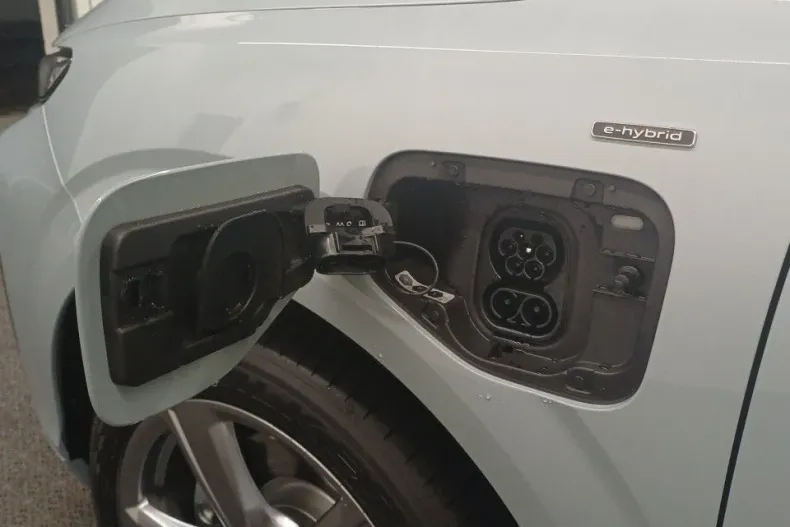 Audi Q3 din 2025 cu 2.001 km - oferta AUD177721 - foto 15