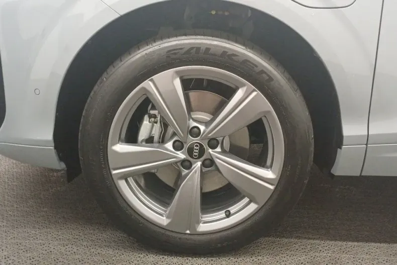 Audi Q3 din 2025 cu 2.001 km - oferta AUD177721 - foto 16