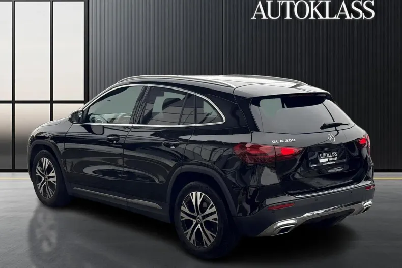 Mercedes-Benz GLA din 2025 cu 21.270 km - oferta MER177729 - foto 3