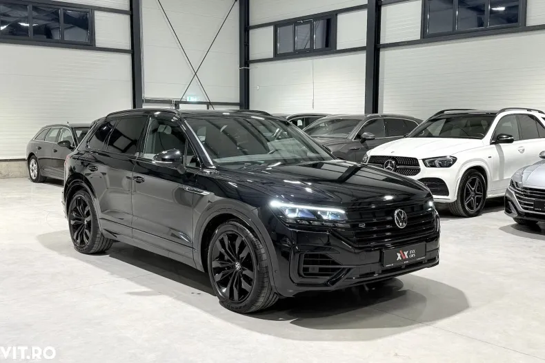 Volkswagen Touareg din 2022 cu 119.820 km - oferta VOL177733 - foto 2