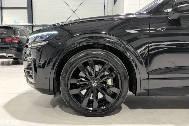 Volkswagen Touareg din 2022 cu 119.820 km - oferta VOL177733 - foto 17