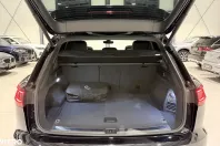 Volkswagen Touareg din 2022 cu 119.820 km - oferta VOL177733 - foto 18