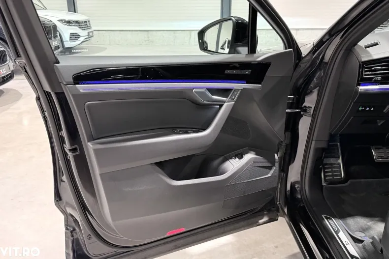 Volkswagen Touareg din 2022 cu 119.820 km - oferta VOL177733 - foto 26