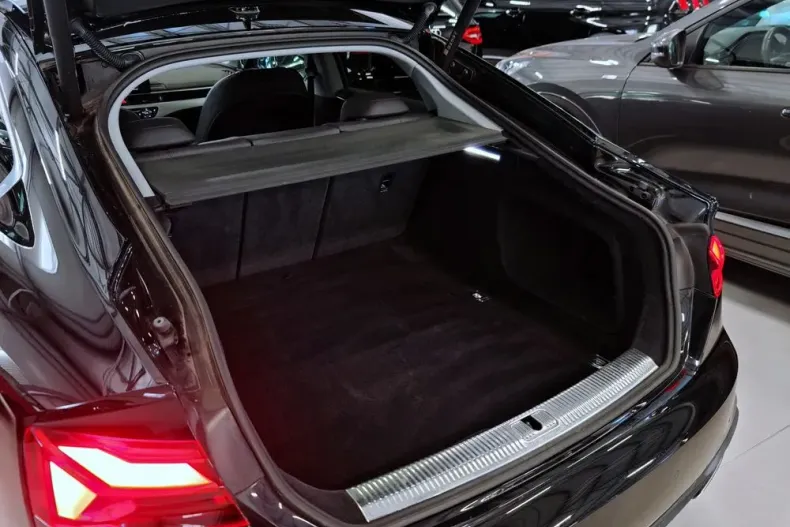 Audi A5 din 2021 cu 100.924 km - oferta AUD177739 - foto 18