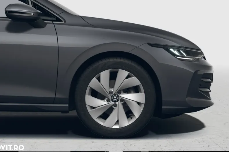 Volkswagen Golf din 2026 cu 5 km - oferta VOL177742 - foto 7