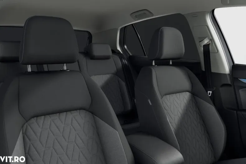 Volkswagen Golf din 2026 cu 5 km - oferta VOL177742 - foto 8