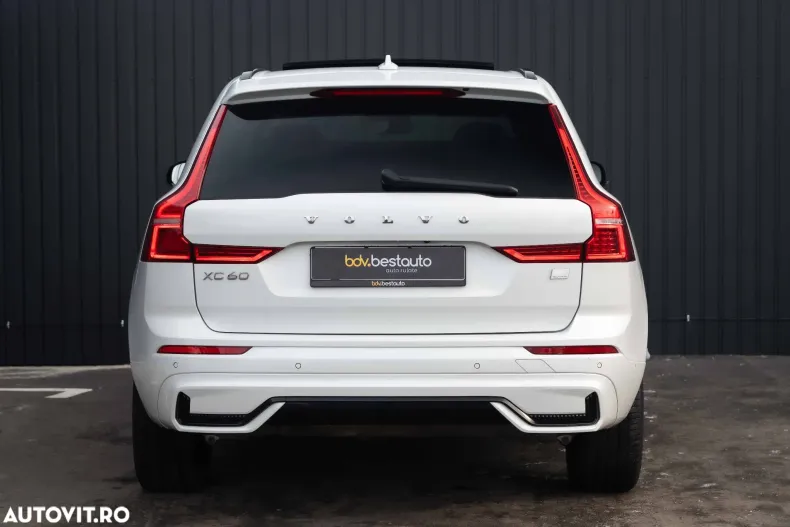 Volvo XC60 din 2021 cu 151.094 km - oferta VOL177745 - foto 9