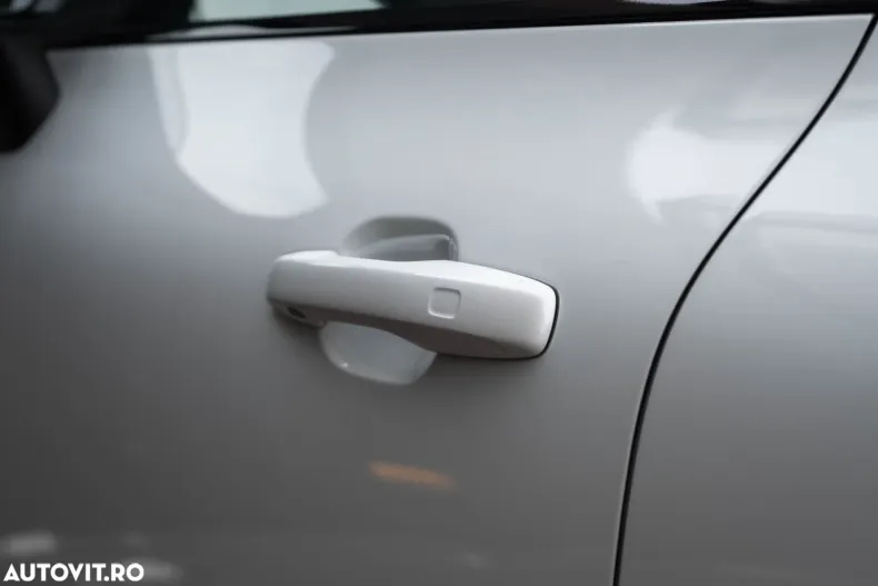 Volvo XC60 din 2021 cu 151.094 km - oferta VOL177745 - foto 14