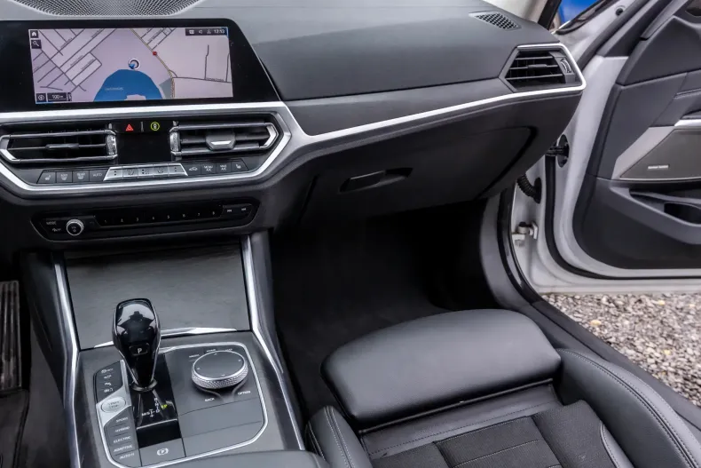 BMW Seria 3 din 2020 cu 108.000 km - oferta BMW177749 - foto 19