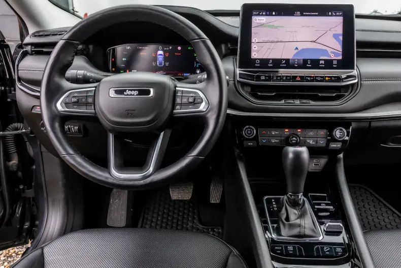 Jeep Compass din 2023 cu 34.000 km - oferta JEE177750 - foto 17