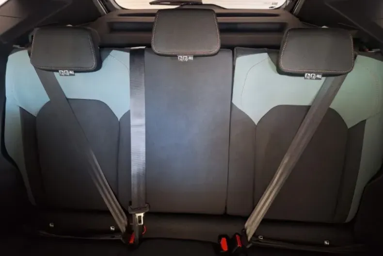 Dacia Duster din 2026 cu 6 km - oferta DAC177772 - foto 13