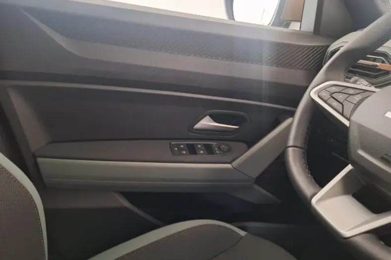 Dacia Duster din 2026 cu 6 km - oferta DAC177772 - foto 23