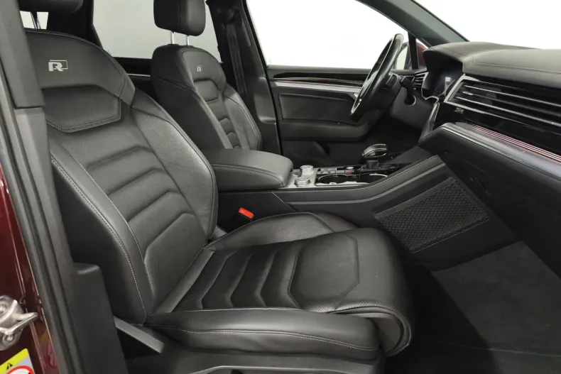 Volkswagen Touareg din 2020 cu 150.000 km - oferta VOL177773 - foto 11