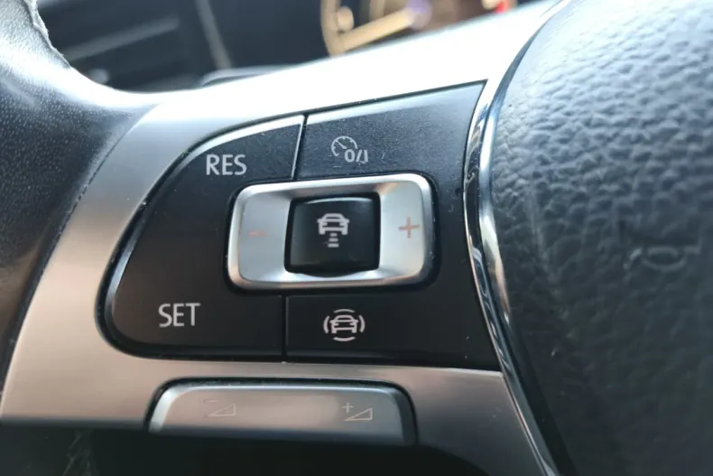 Volkswagen Touareg din 2020 cu 150.000 km - oferta VOL177773 - foto 31