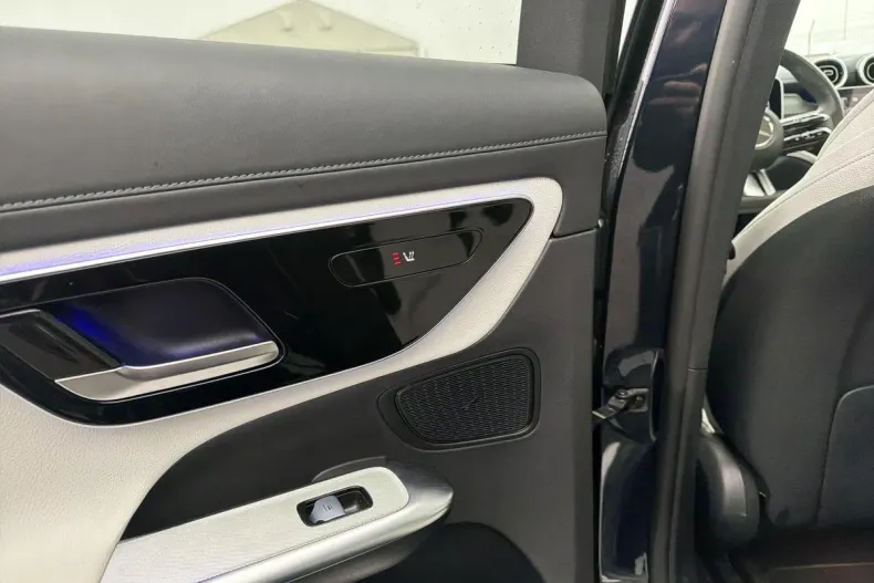 Mercedes-Benz GLC din 2023 cu 28.109 km - oferta MER177774 - foto 24