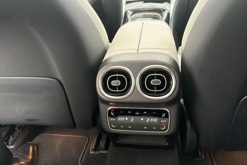 Mercedes-Benz GLC din 2023 cu 28.109 km - oferta MER177774 - foto 25