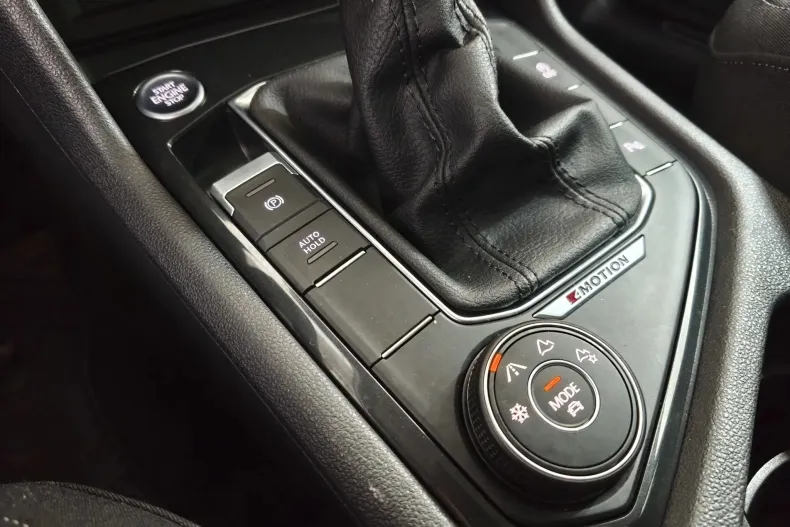 Volkswagen Tiguan din 2021 cu 105.000 km - oferta VOL177775 - foto 13