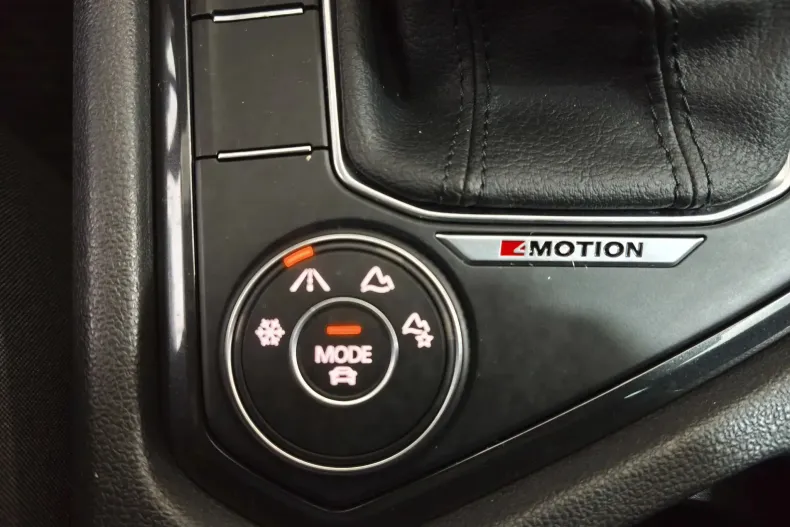 Volkswagen Tiguan din 2021 cu 105.000 km - oferta VOL177775 - foto 14