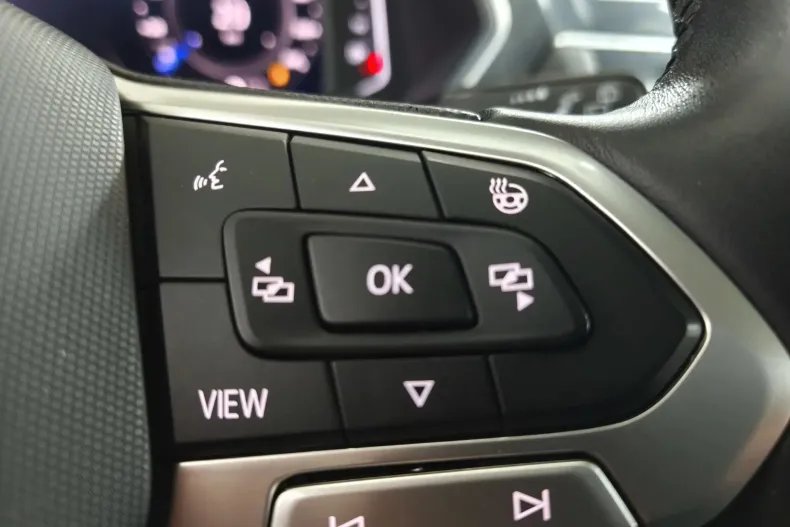 Volkswagen Tiguan din 2021 cu 105.000 km - oferta VOL177775 - foto 18