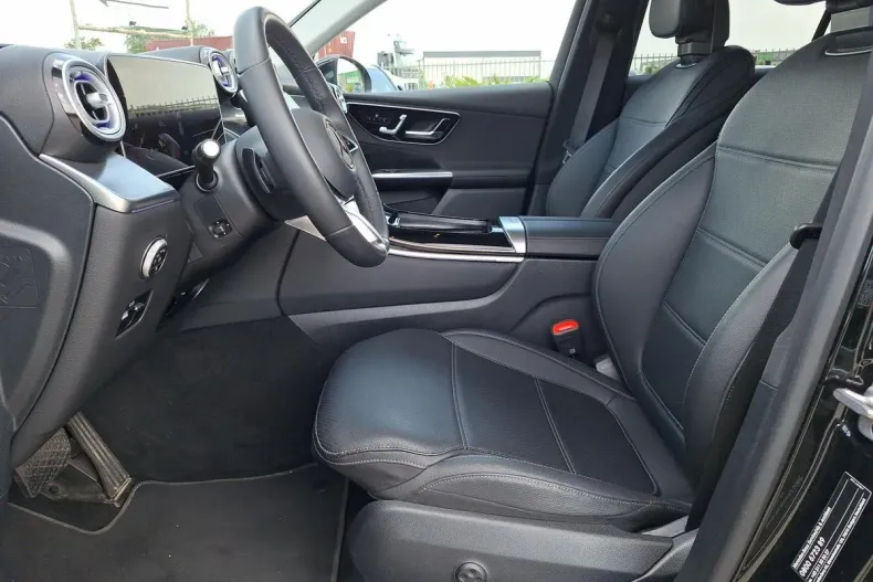 Mercedes-Benz GLC din 2024 cu 17.251 km - oferta MER177776 - foto 14